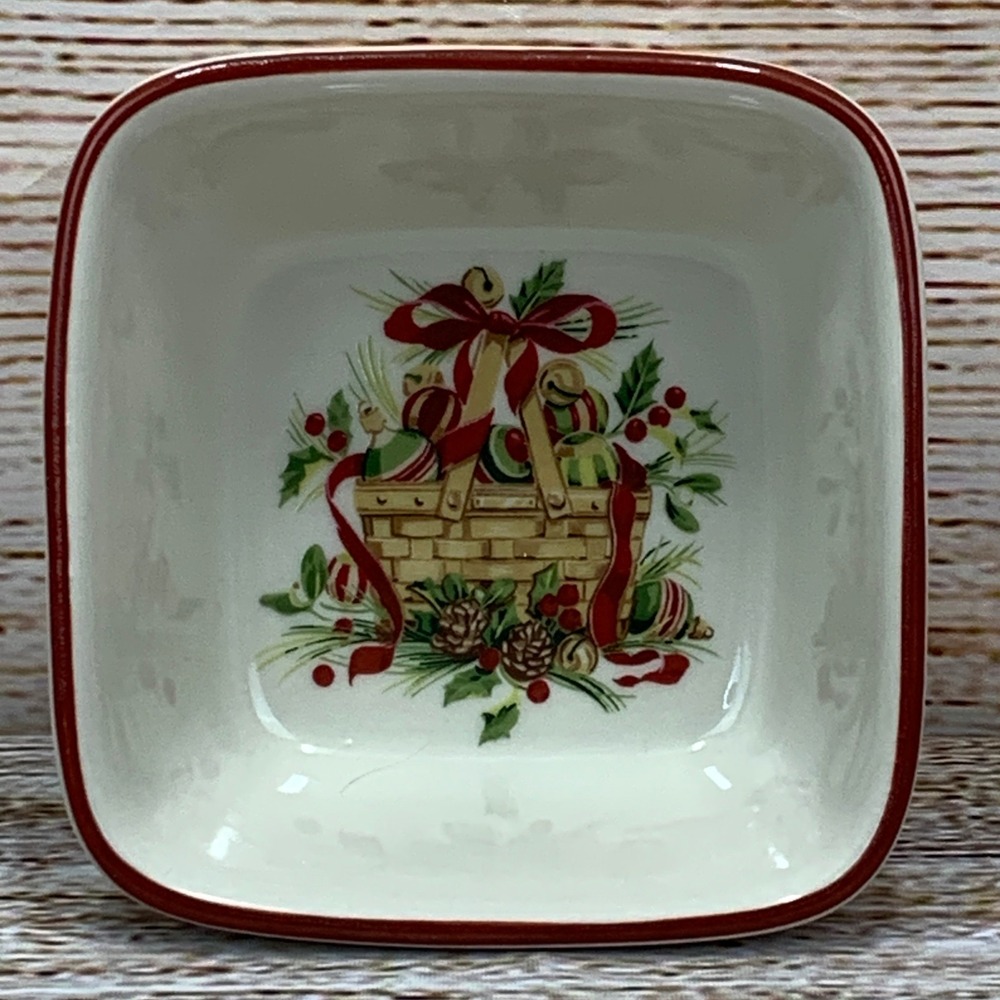 Longaberger Pottery Christmas Basket Dish 4.5" Square‎ Bowl Holiday Decor